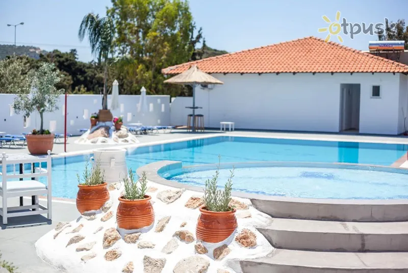 Фото отеля Tinas Plus Hotel 3* о. Родос Греція екстер'єр та басейни