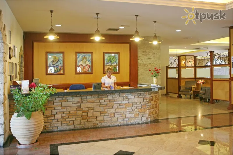 Фото отеля Navarria Hotel 3* Лимассол Кипр лобби и интерьер