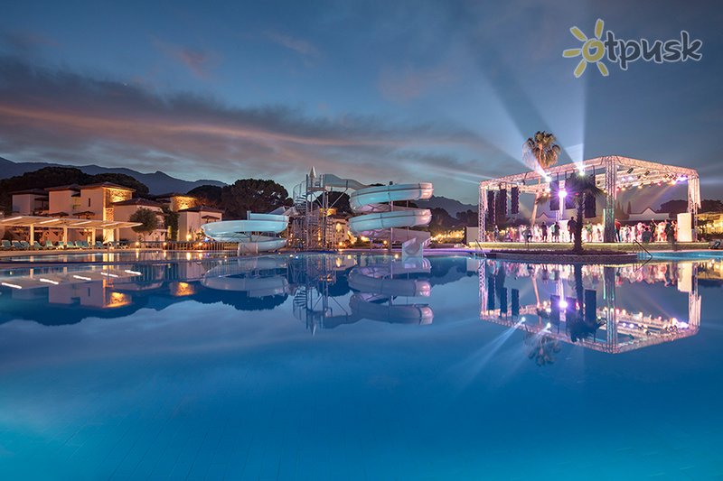 Фото отеля Club Marco Polo HV1 Кемер Туреччина екстер'єр та басейни