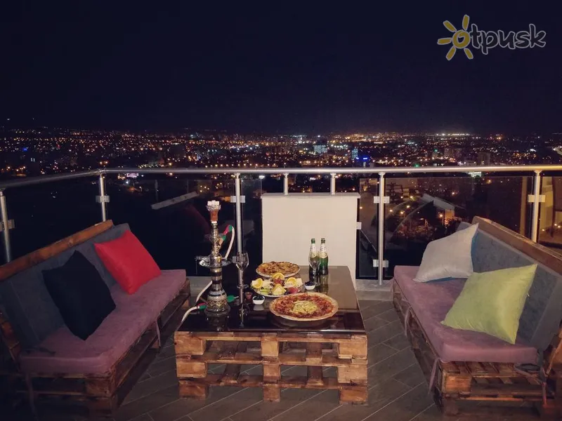 Фото отеля King Tom Hotel 3* Тбилиси Грузия бары и рестораны