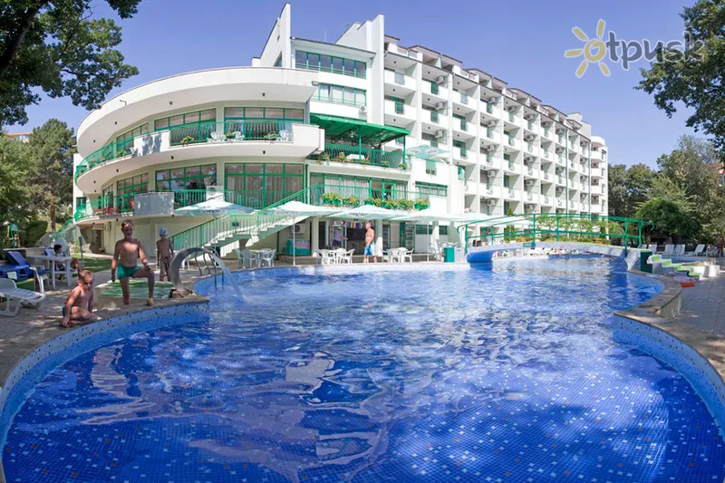 Фото отеля Здравец 4* Zelta smiltis Bulgārija ārpuse un baseini