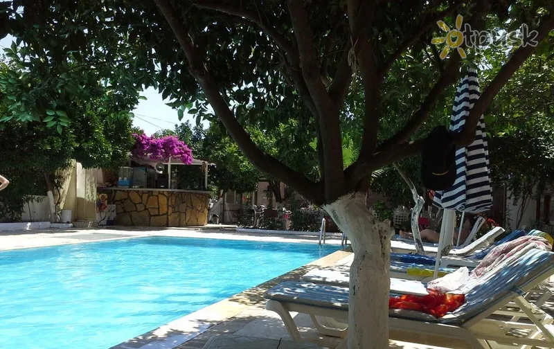 Фото отеля Ipsos Hotel 3* Kemeras Turkija išorė ir baseinai