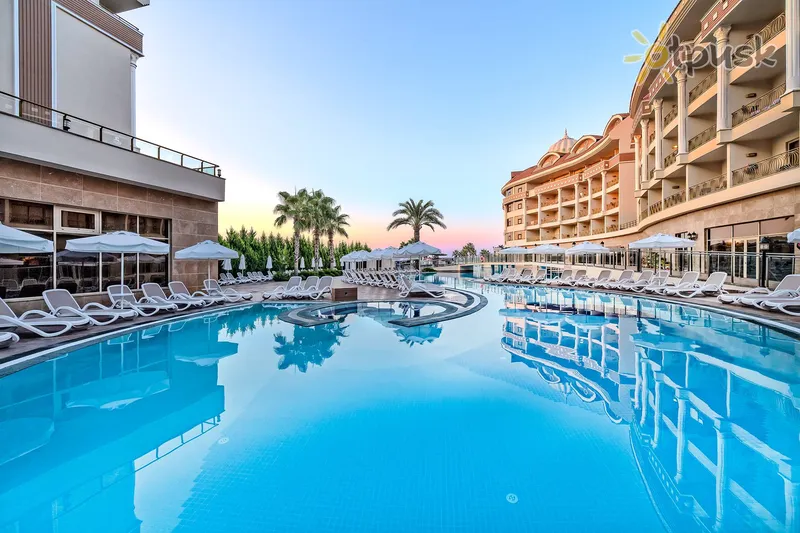 Фото отеля Kirman Belazur Resort & Spa 5* Belekas Turkija išorė ir baseinai