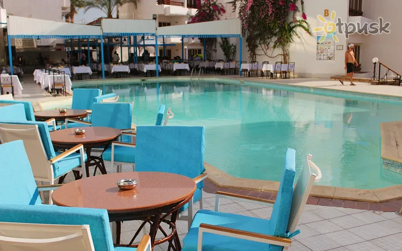 Фото отеля Marlin Inn Azur Resort 4* Hurgada Ēģipte bāri un restorāni