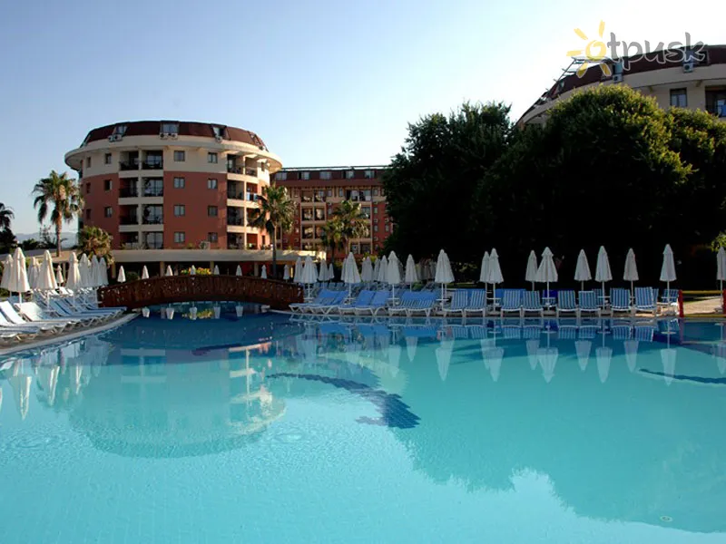 Фото отеля Palmeras Beach Hotel 5* Alanija Turkija išorė ir baseinai
