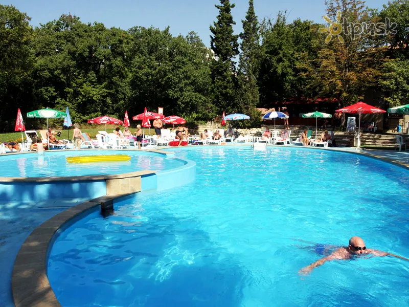 Фото отеля Преслав 3* Золоті піски Болгарія екстер'єр та басейни