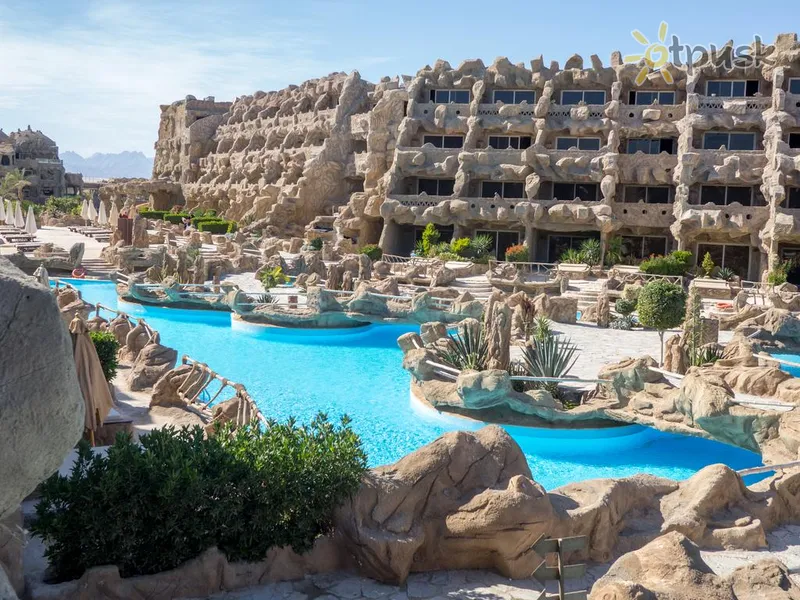 Фото отеля Caves Beach Resort 5* Хургада Єгипет екстер'єр та басейни