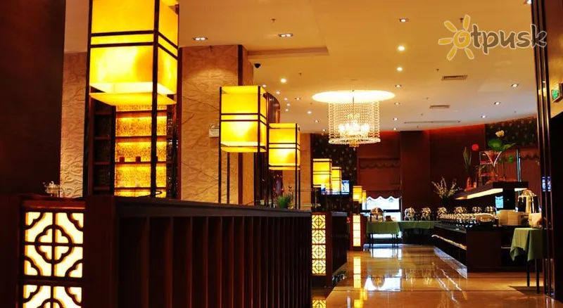 Фото отеля Sanya Zhengyang International Resort 4* о. Хайнань Китай лобі та інтер'єр