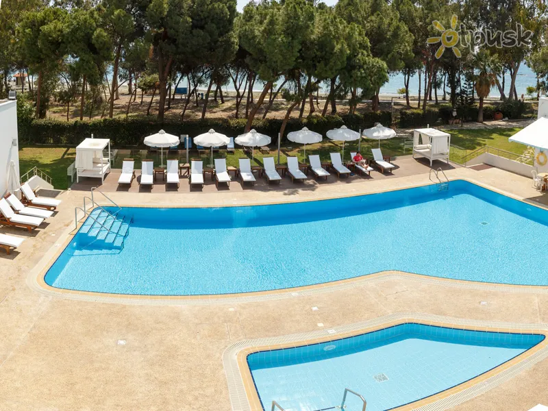 Фото отеля Park Beach Hotel 3* Лімассол Кіпр екстер'єр та басейни