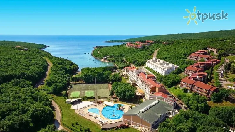 Фото отеля Duga Uvala Hotel 3* Krnica Kroatija išorė ir baseinai