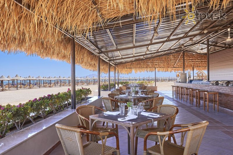 Фото отеля Jaz Mirabel Beach 5* Шарм эль Шейх Египет бары и рестораны