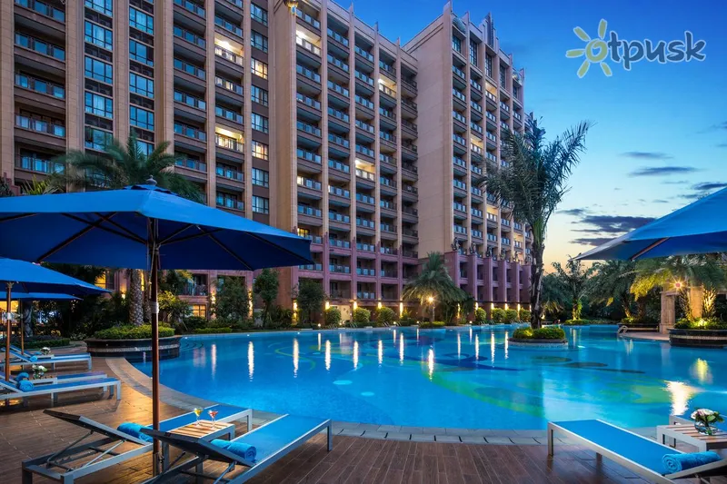 Фото отеля Wyndham Hainan Clearwater Bay Resort 5* о. Хайнань Китай экстерьер и бассейны