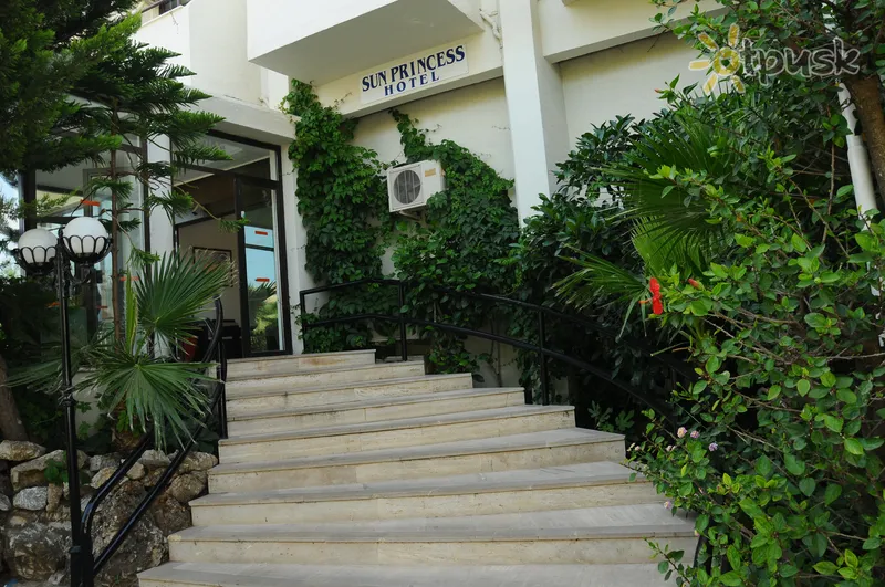 Фото отеля Sun Princess Hotel 3* Marmarisa Turcija ārpuse un baseini