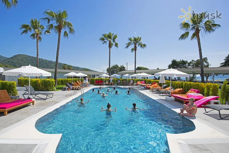 Фото отеля Voxx Marmaris Beach Resort 5* Marmarisa Turcija ārpuse un baseini