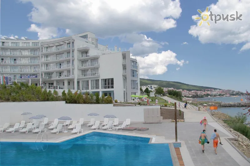 Фото отеля Moonlight Hotel 5* Šventasis Vlasas Bulgarija išorė ir baseinai