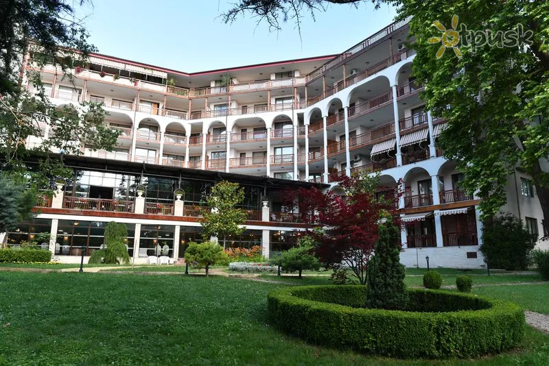 Фото отеля Estreya Residence Hotel 4* Св. Костянтин та Олена Болгарія екстер'єр та басейни