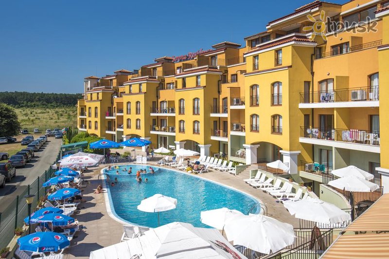 Фото отеля Serena Residence 3* Созополь Болгария экстерьер и бассейны