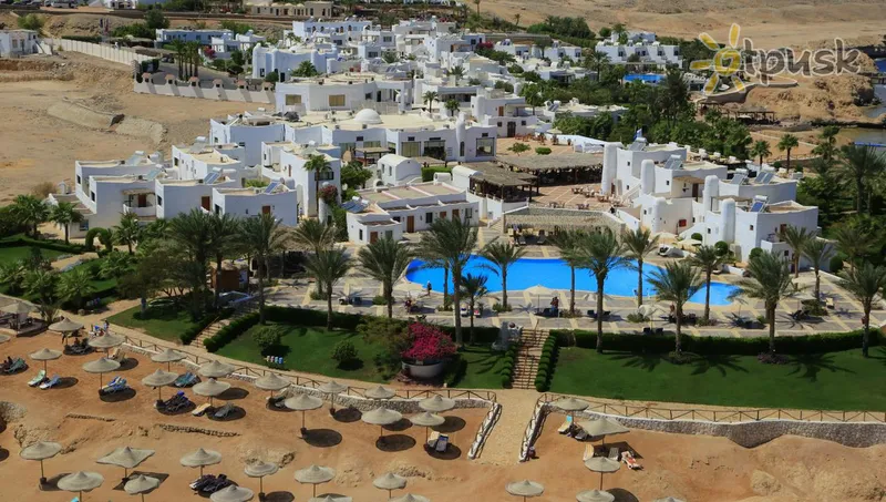 Фото отеля Sharm Club Beach Resort 4* Шарм эль Шейх Египет экстерьер и бассейны