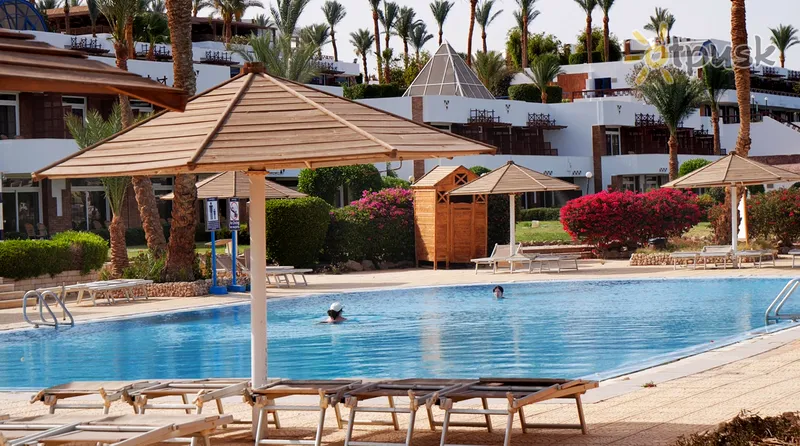 Фото отеля Pyramisa Beach Resort Sharm El Sheikh 5* Шарм эль Шейх Египет экстерьер и бассейны