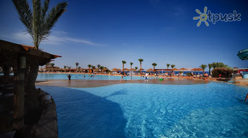 Фото отеля Pyramisa Beach Resort Sharm El Sheikh 5* Šarm eš Šeiha Ēģipte ārpuse un baseini