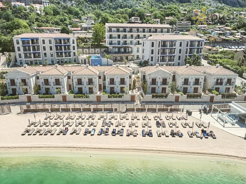 Фото отеля Huma Kotor Bay 5* Котор Черногория пляж