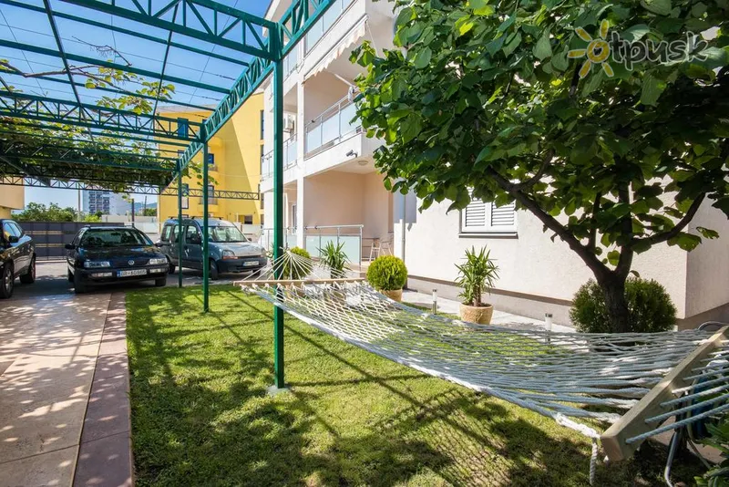 Фото отеля Kovacevic Villa 3* Bārs Melnkalne ārpuse un baseini