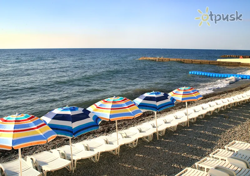 Фото отеля Golden Family Resort 3* Алушта Крим пляж