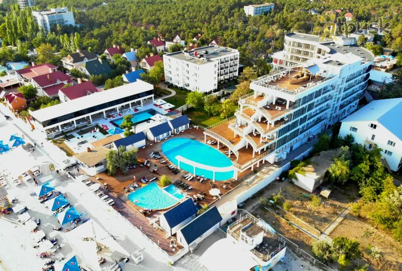 Фото отеля De La Vita 3* Koblevo Ukraina išorė ir baseinai