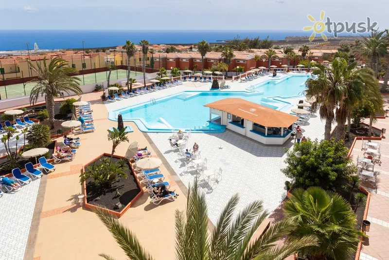 Фото отеля Globales Costa Tropical 3* par. Fuerteventura (Kanāriju salas) Spānija ārpuse un baseini