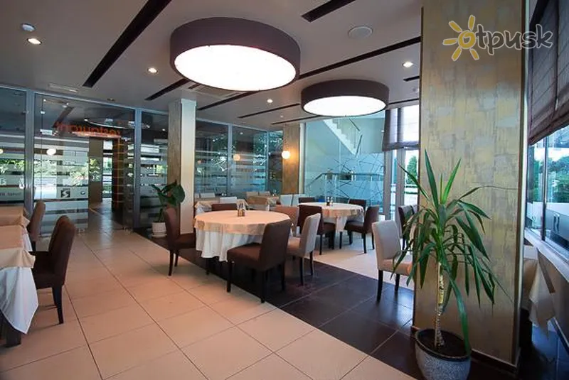 Фото отеля Regatta Palace Hotel 4* Сонячний берег Болгарія бари та ресторани