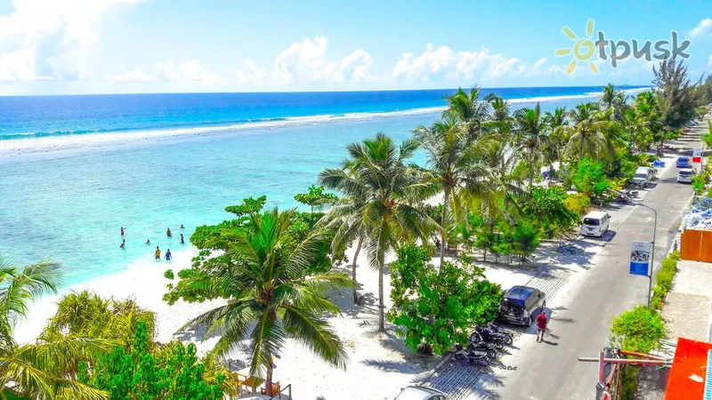Фото отеля Seasun Beach Hotel 3* Северный Мале Атолл Мальдивы экстерьер и бассейны