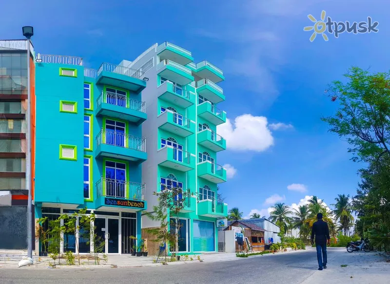 Фото отеля Seasun Beach Hotel 3* Северный Мале Атолл Мальдивы экстерьер и бассейны