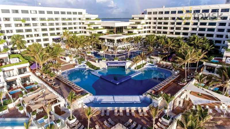 Фото отеля Now Emerald Cancun Resort & Spa 5* Канкун Мексика экстерьер и бассейны