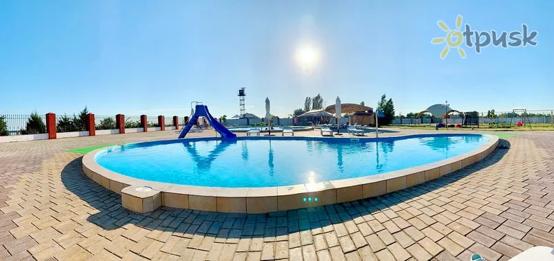 Фото отеля Sun Marina Hotel Skadovsk 3* Скадовск Украина экстерьер и бассейны