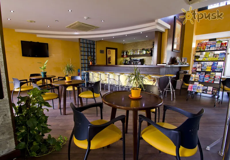 Фото отеля Vista de Rey Hotel 3* Kosta del Solis Ispanija barai ir restoranai