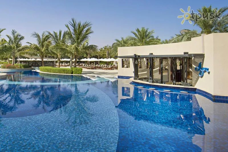 Фото отеля Waldorf Astoria Ras Al Khaimah 5* Рас Аль-Хайма ОАЕ екстер'єр та басейни