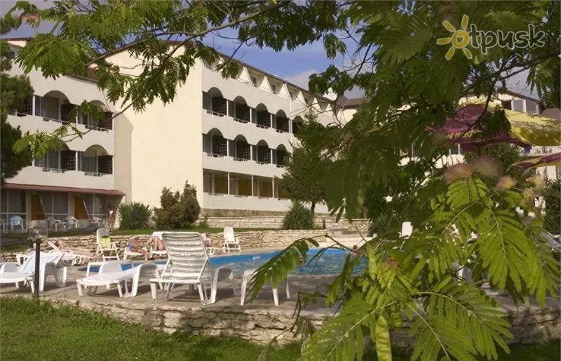 Фото отеля Naslada Hotel 3* Balčikas Bulgarija išorė ir baseinai
