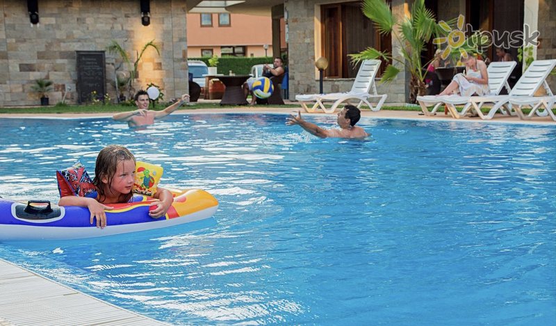 Фото отеля Magnolia Garden Apart Hotel 3* Солнечный берег Болгария экстерьер и бассейны