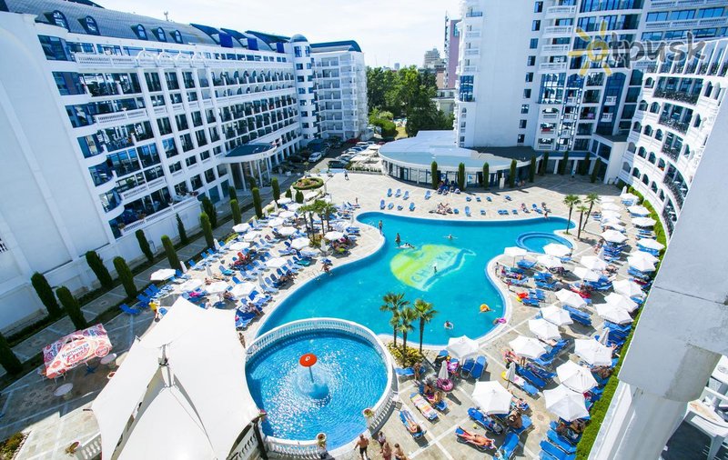 Фото отеля Chaika Beach Resort 4* Солнечный берег Болгария экстерьер и бассейны