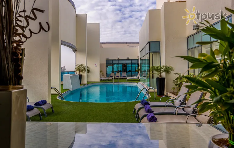 Фото отеля First Central Hotel Suites 4* Dubajus JAE išorė ir baseinai