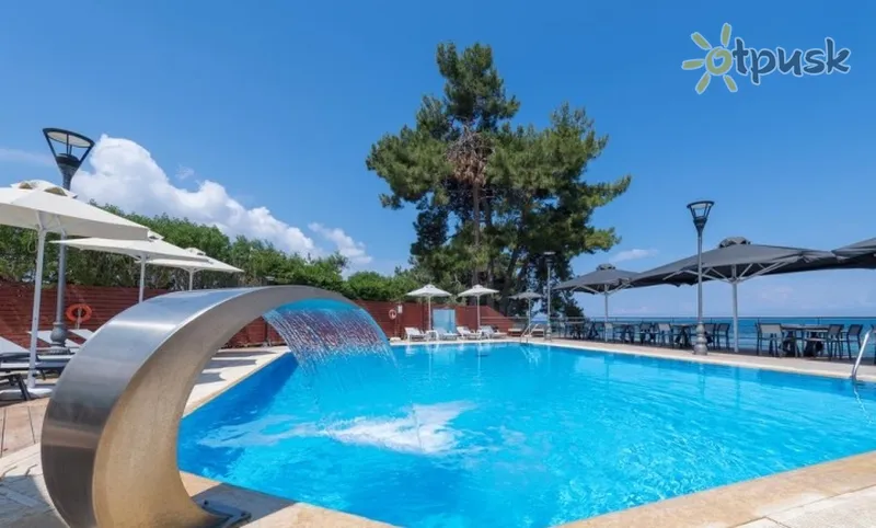 Фото отеля Poseidon Hotel 3* Peloponesas Graikija išorė ir baseinai