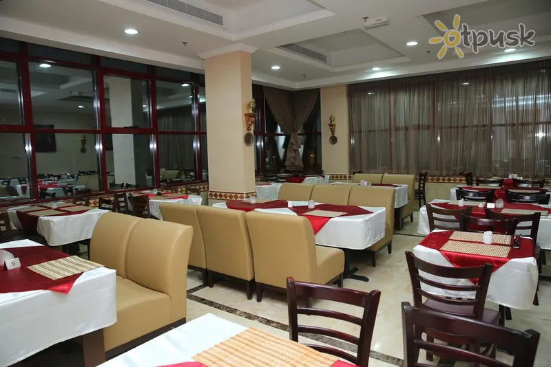 Фото отеля Mirage Hotel Al Aqah 3* Фуджейра ОАЭ бары и рестораны