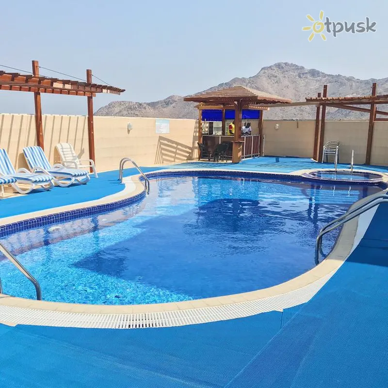Фото отеля Mirage Hotel Al Aqah 3* Fujairah JAE išorė ir baseinai