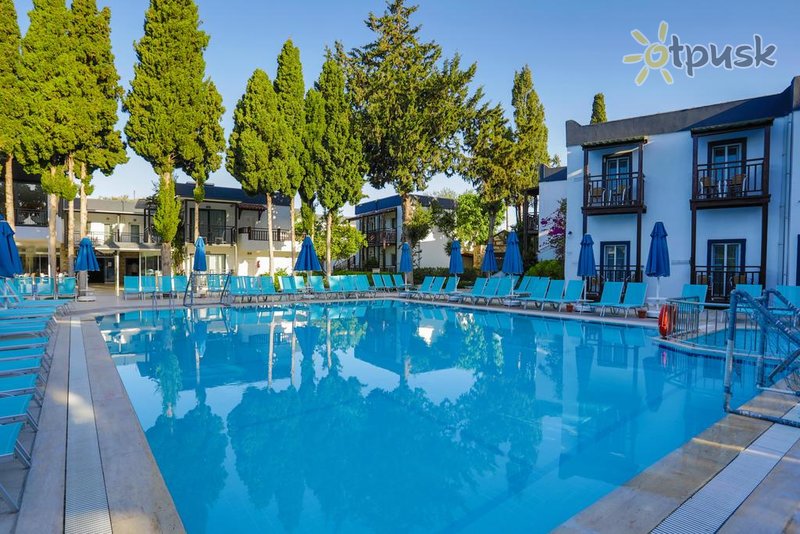 Фото отеля Smartline Bitez Garden Life Hotel & Suites 3* Бодрум Турция экстерьер и бассейны