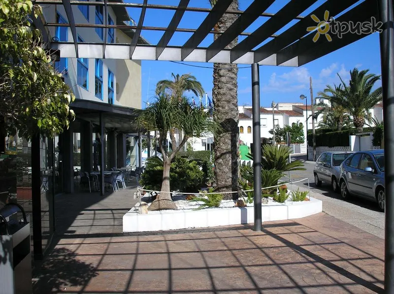 Фото отеля Rober Palas 3* Коста Бланка Іспанія екстер'єр та басейни