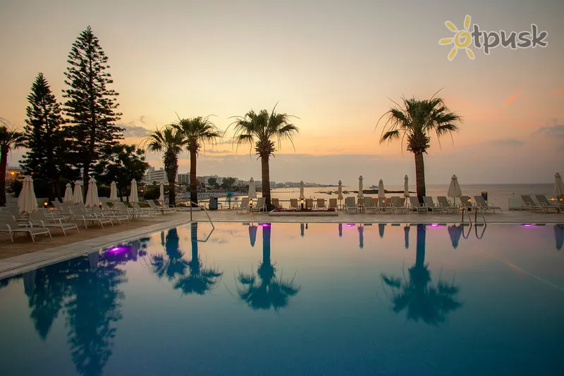 Фото отеля Louis Nausicaa Beach 4* Protaras Kipra ārpuse un baseini