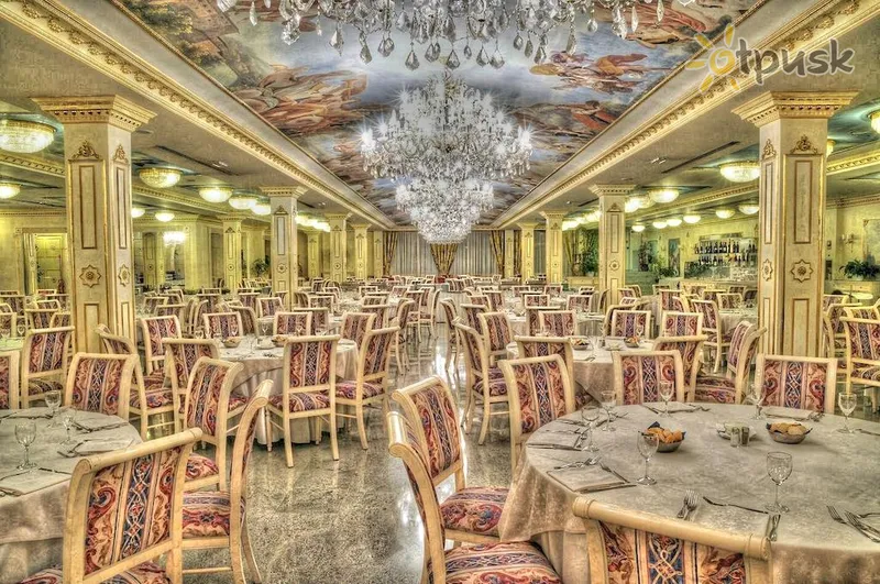 Фото отеля Alexander Palace 4* Abano Terme Italija barai ir restoranai