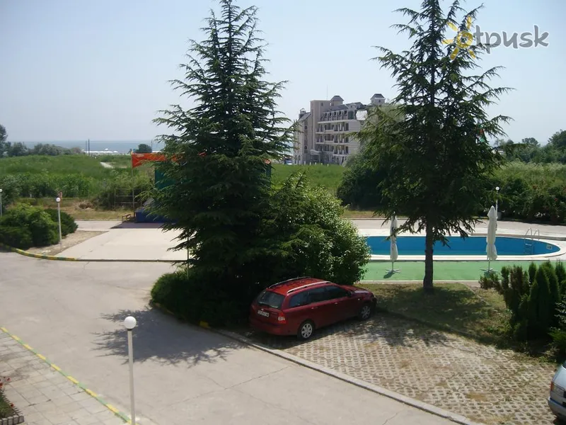 Фото отеля Феникс 2* Kranevo Bulgārija ārpuse un baseini