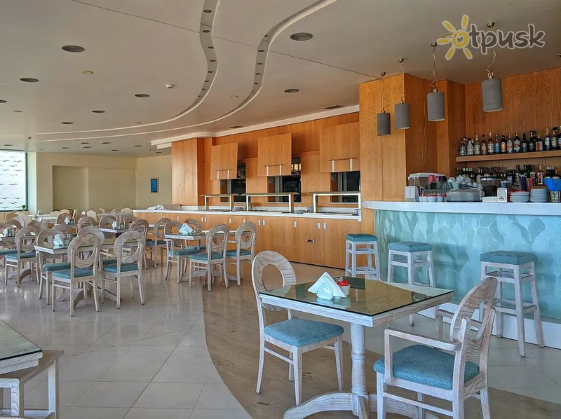 Фото отеля Aegean Blue Hotel 4* Халкідікі – Неа Каллікратія Греція бари та ресторани