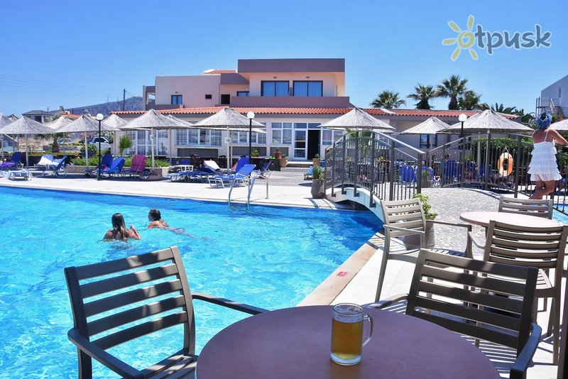Фото отеля Kalia Beach Hotel 3* о. Крит – Ираклион Греция экстерьер и бассейны